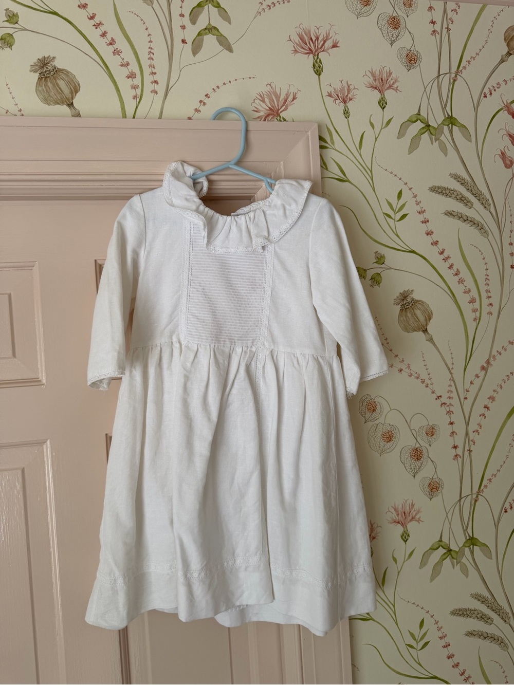La Coqueta White Linen Blend Dress – Size 6Y 🤍